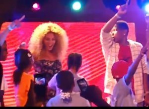 Beyonce Surprises Children