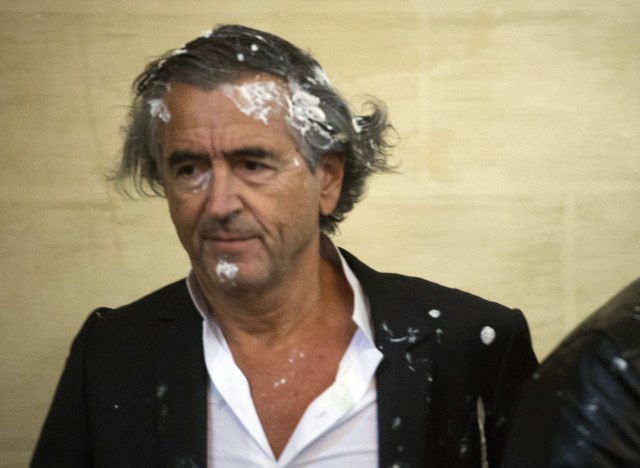 a-BHL-ENTARTE-640x468.jpg