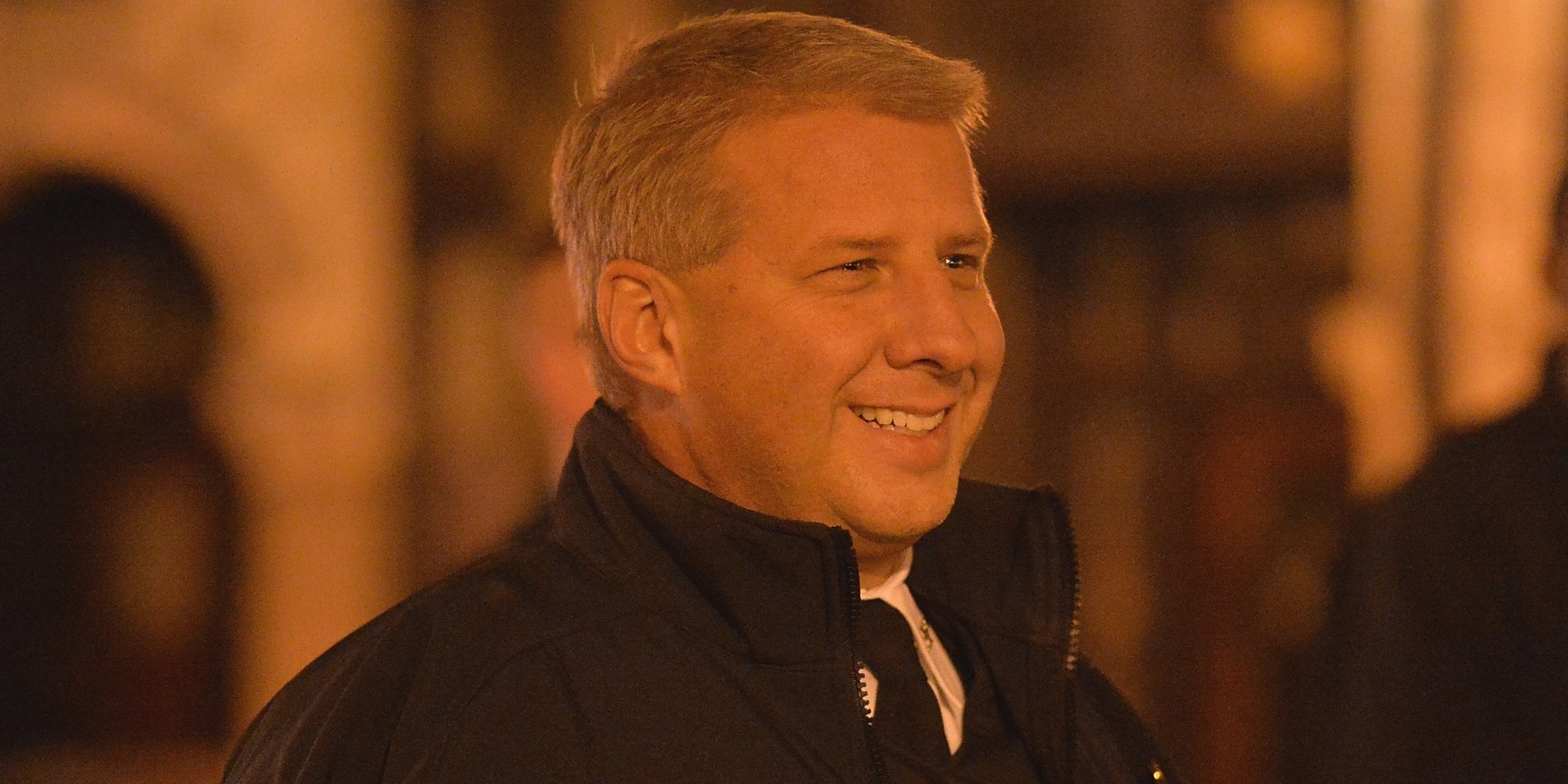 St. Louis Police Turn Stun Guns On Non-Violent Protesters Near Busch Stadium - Huffington Post