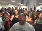 'Lion King' And 'Aladdin' Broadway Casts Have Sing-Off During Flight Delay