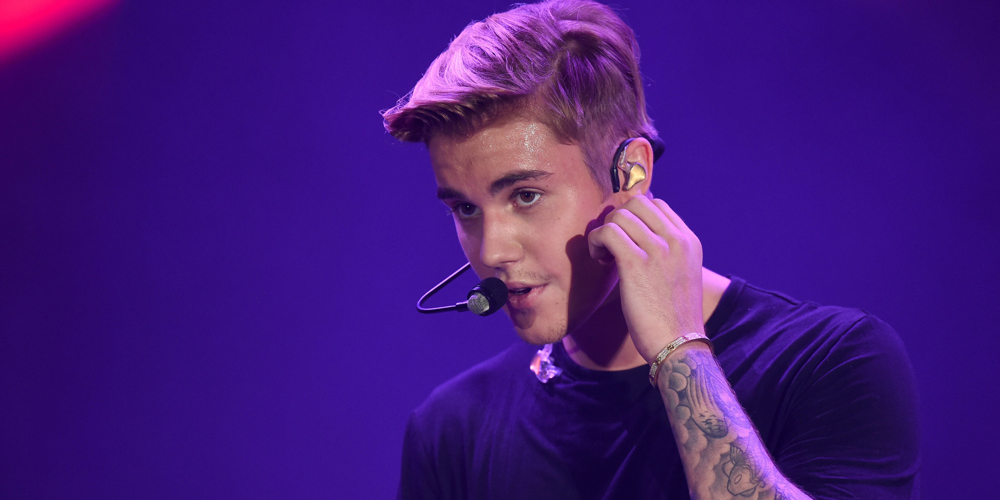 Dating justin bieber would involve