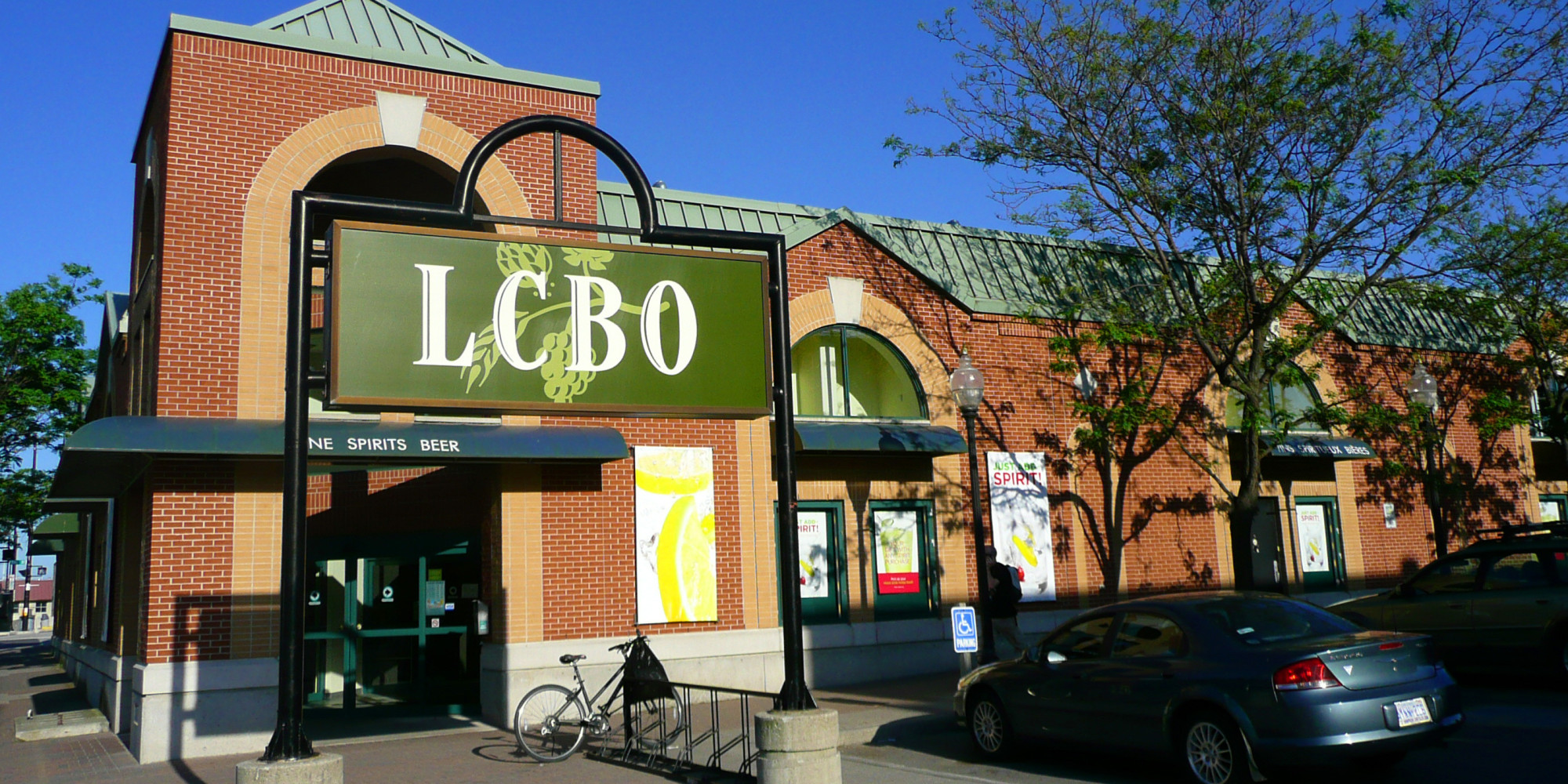 lcbo-to-sell-booze-online-with-home-delivery-from-canada-post