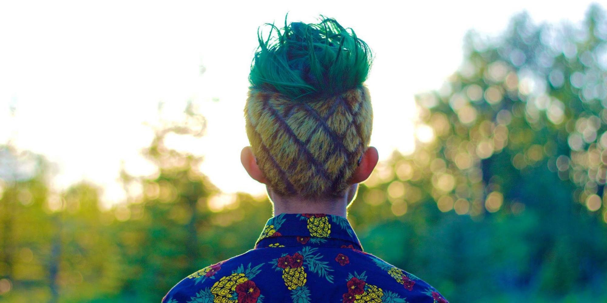 Pineapple Hairstyle Guy Is Taking Over The Internet (And We Love It