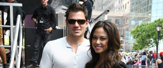Vanessa Minillo Nick Lachey Married