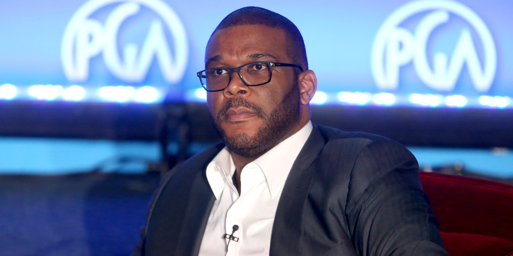 Did Tyler Perry go to acting school?