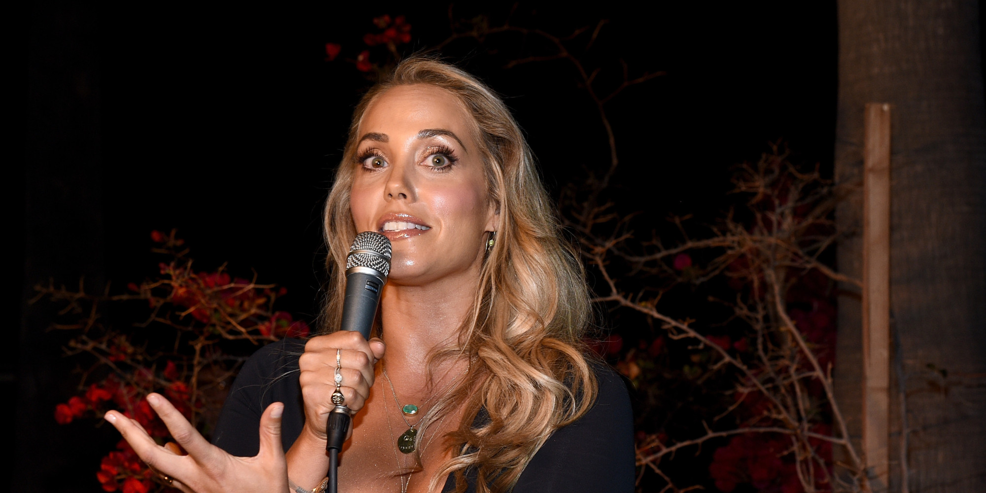 Elizabeth Berkley Finally Embraces Showgirls After All These Years