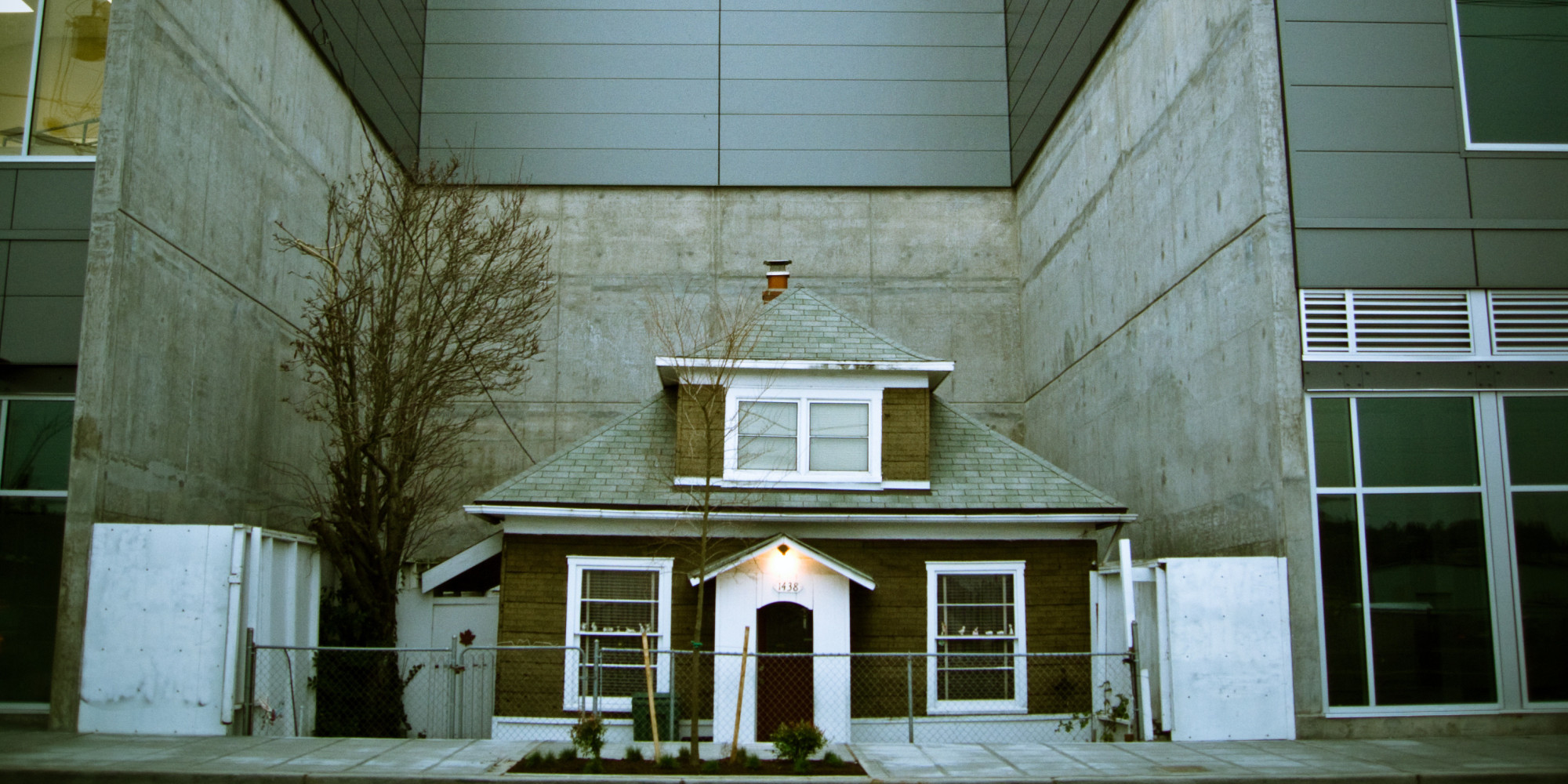 Edith Macefield's Seattle 'Up House' Could Be Demolished HuffPost
