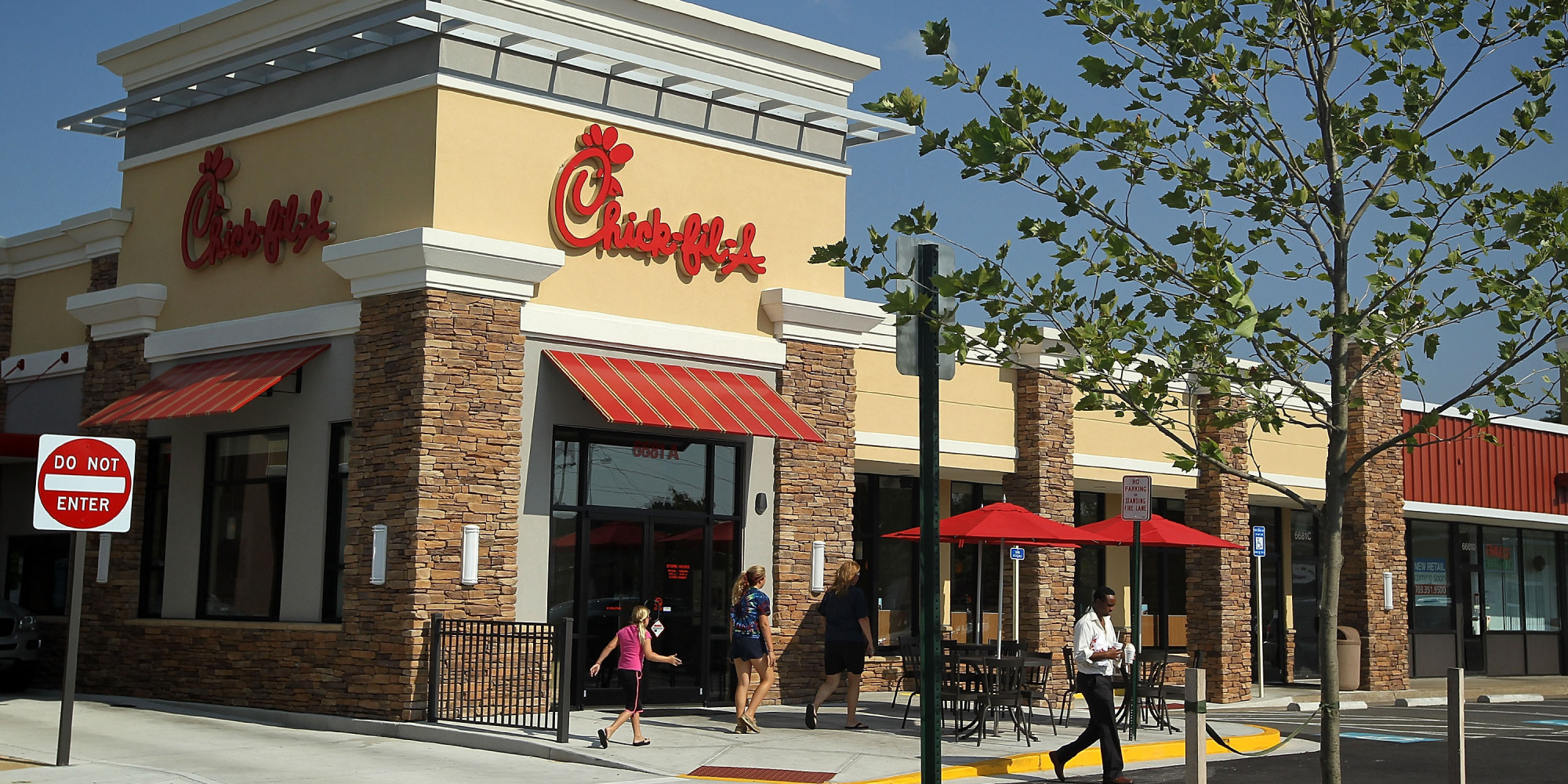 The Fast Food Chains Americans Love And Hate The Most - Huffington Post