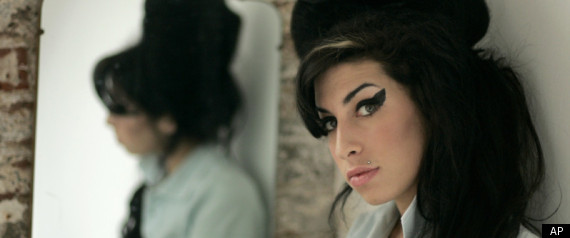 Amy Winehouse Back To Black Deluxe Zip