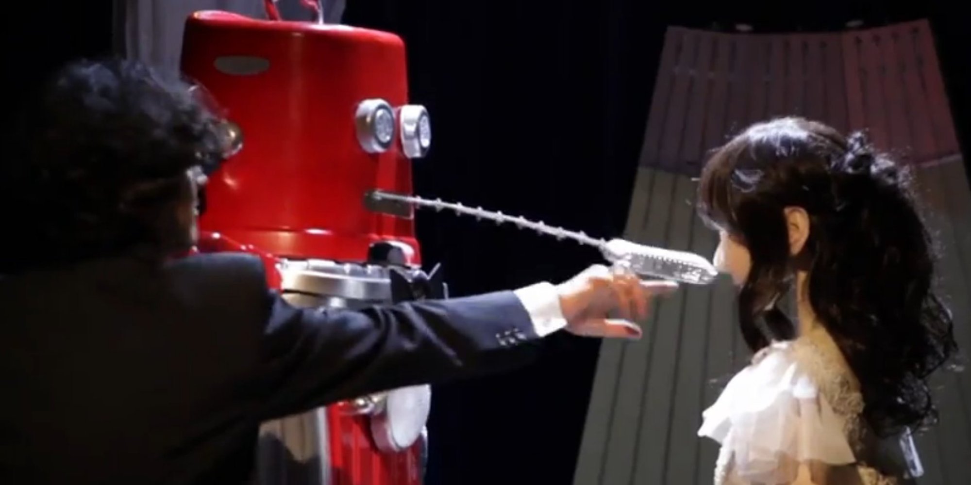 Robot Wedding In Japan Sees Bot Named Frois Marry A Humanoid Bride Huffpost