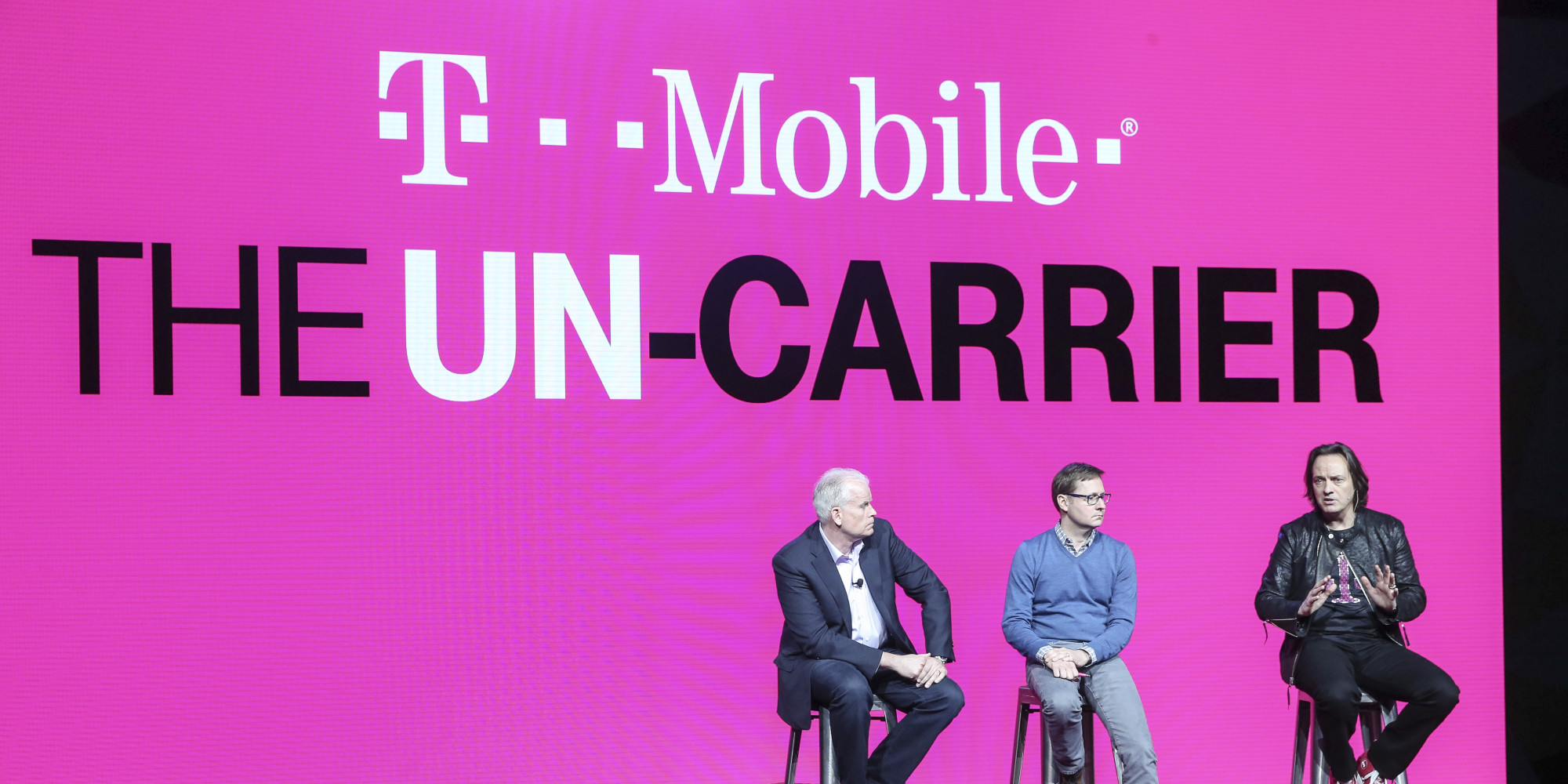 TMobile Customers Can Now Use Their Phones In Canada And Mexico At No