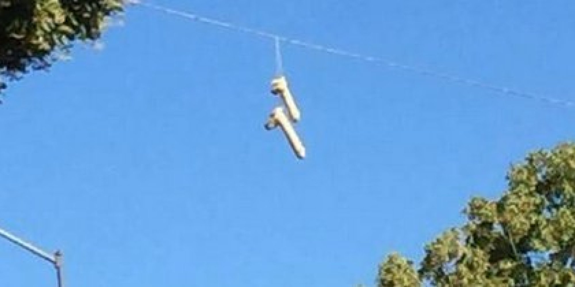 Sex Toys Are Dangling From Portland Power Lines And No One Knows Why Huffpost Uk