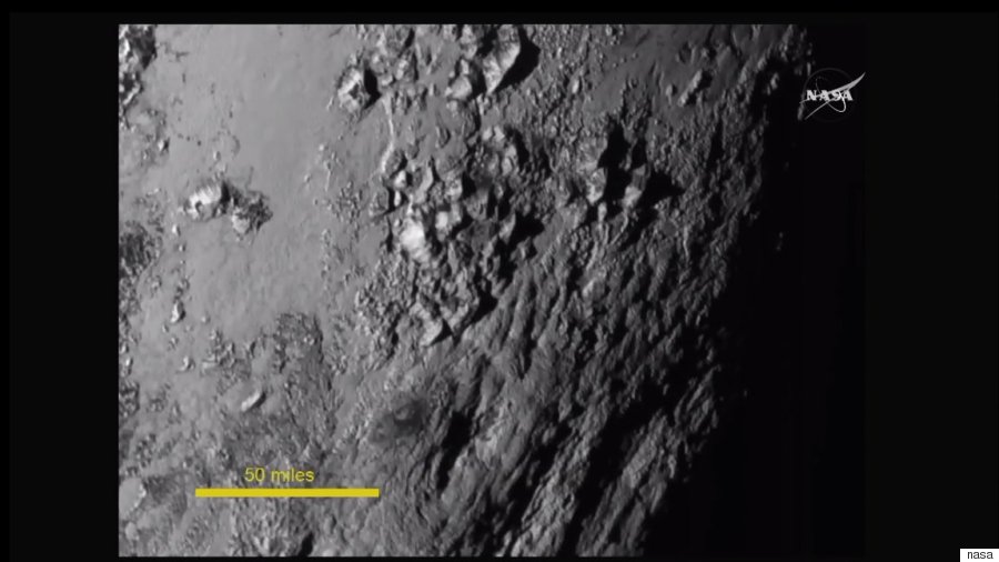 pluto new up close mountains