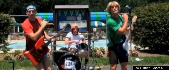 Blink182s New Music Video