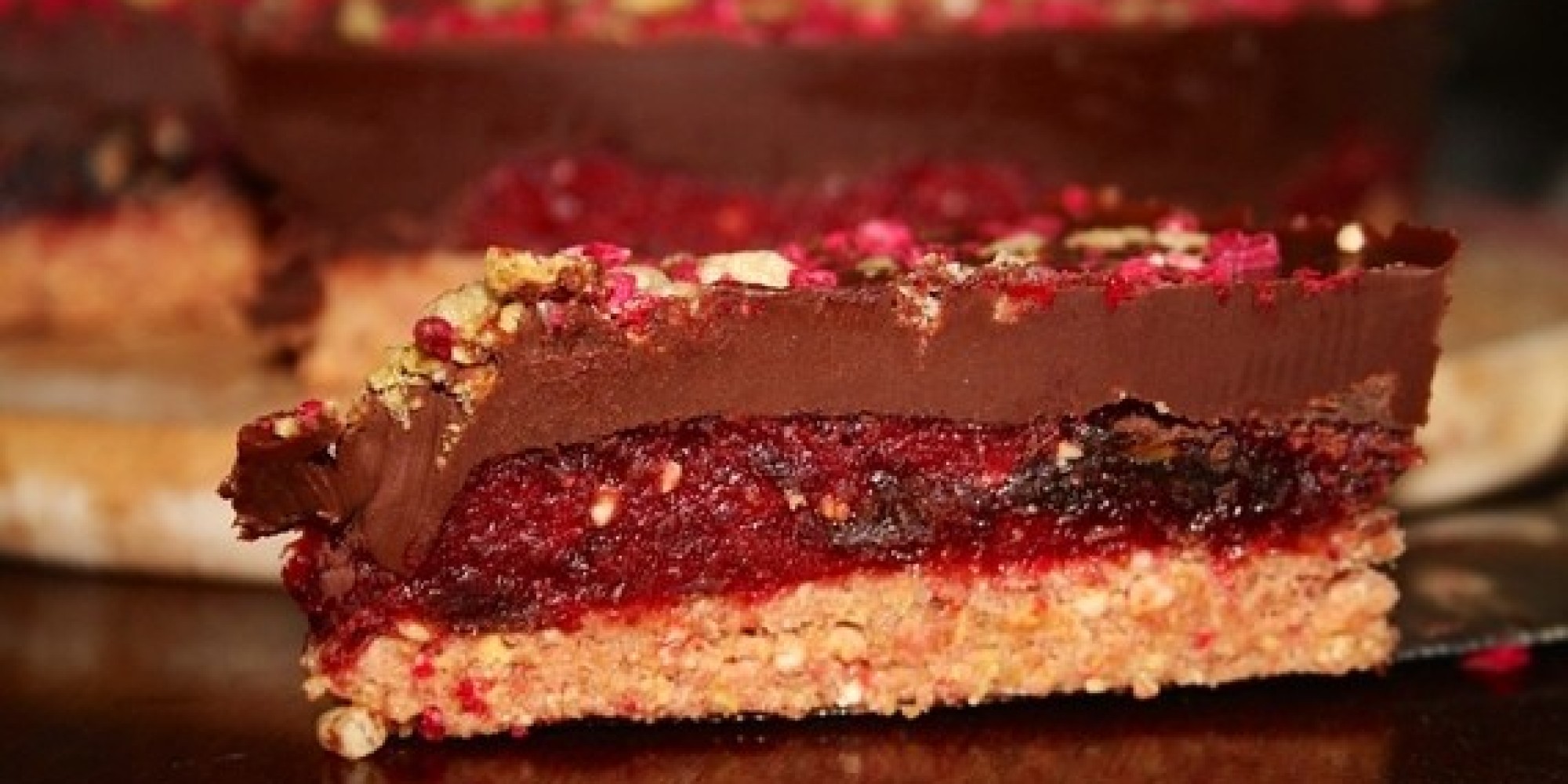 The Ultimate Chocolate Toffee 'FridgeCake' With a Big Difference