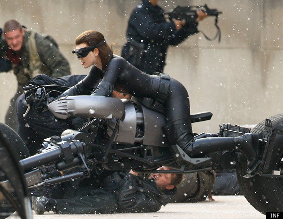 pics of anne hathaway as catwoman. Anne Hathaway: Selina Kyle Catwoman Pic For #39;The Dark Knight Rises#39;