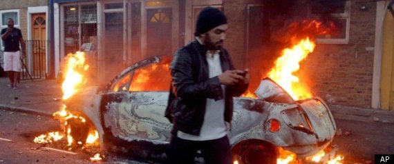 London Riots Cellphone