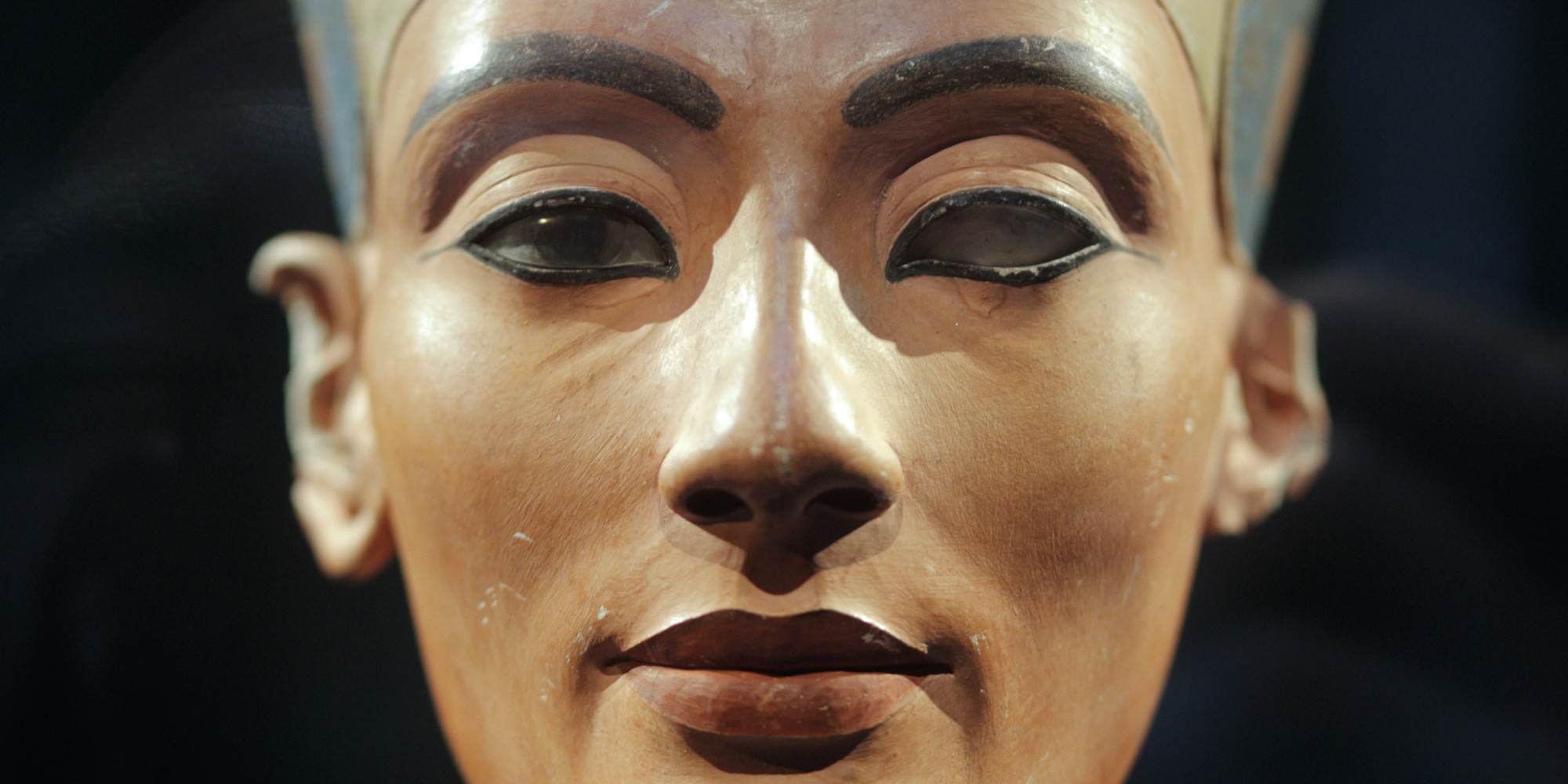 Queen Nefertiti Mystery Egypt To Scan King Tutankhamuns Tomb For Lost 