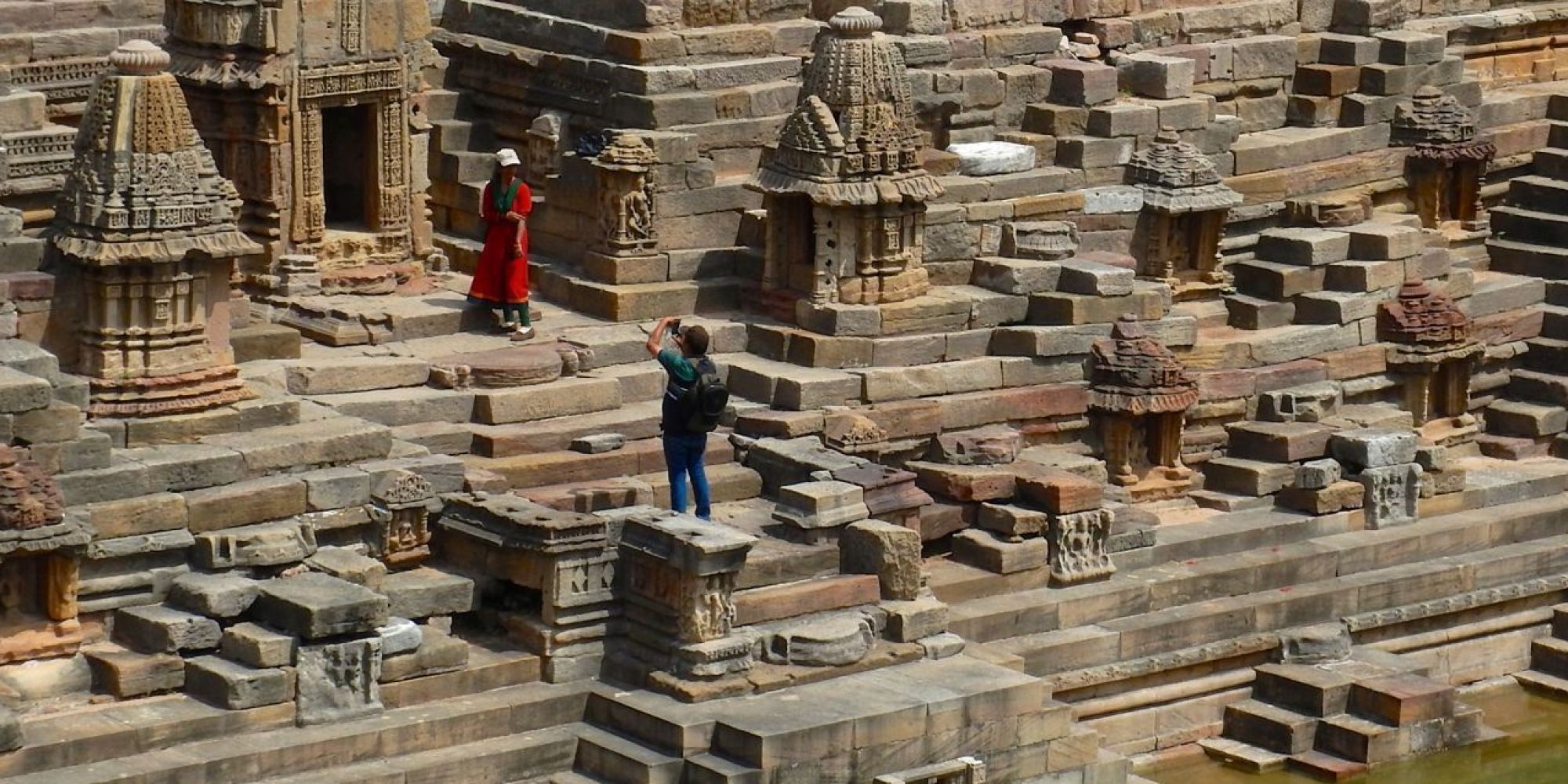 Find The Real India: Dance In The Streets Of Gujarat - Huffington Post