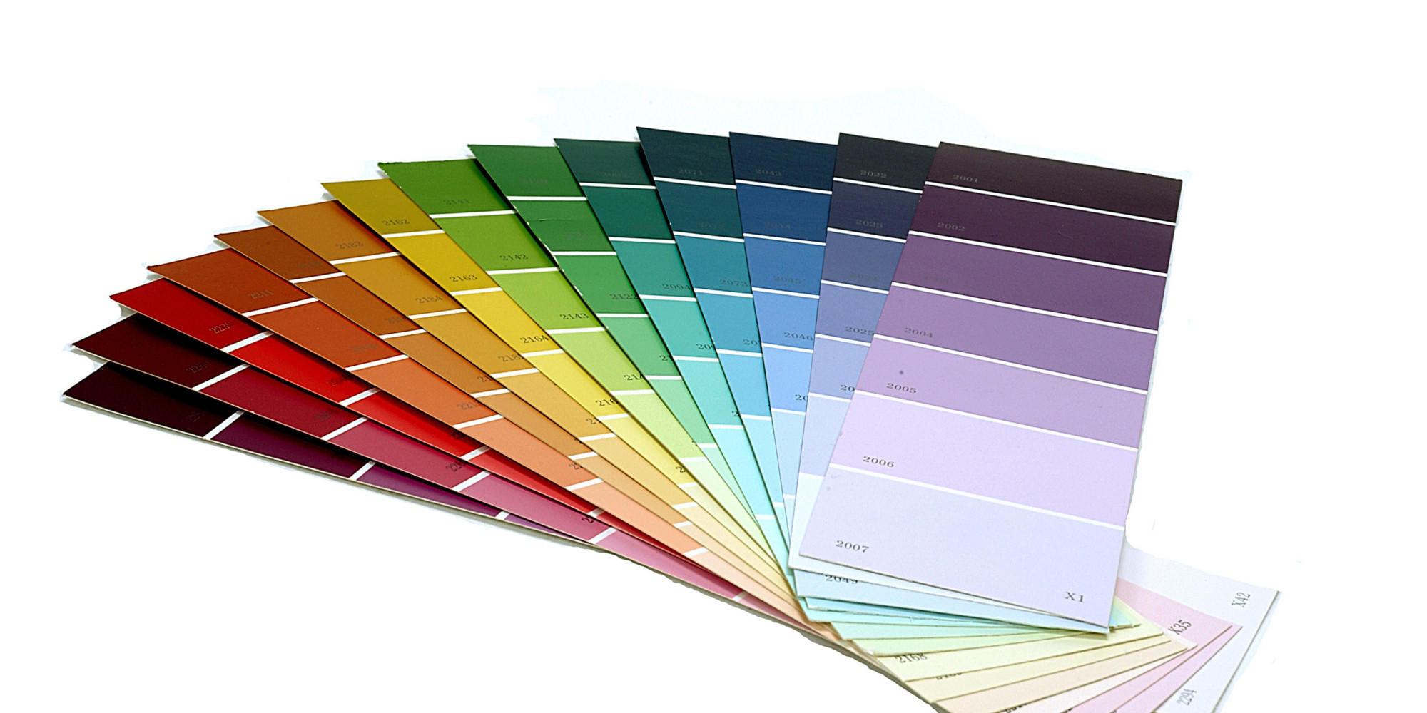 Paint Sample 11 creative diy projects using paint chips | huffpost Paint Sample 11 creative diy projects using paint chips | huffpost