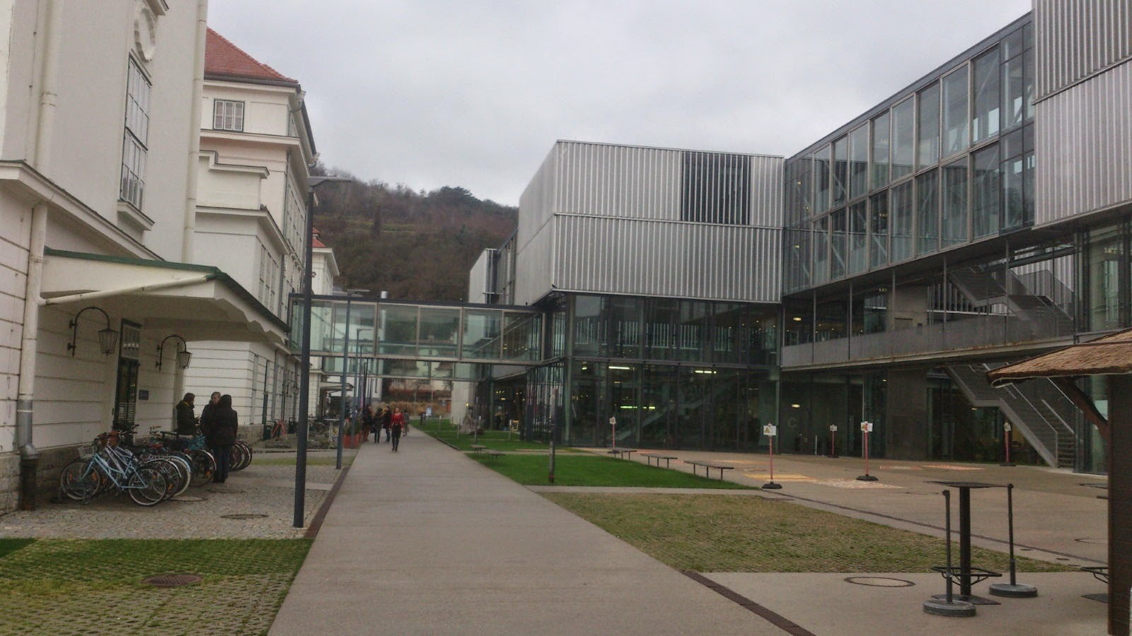 poiotiki