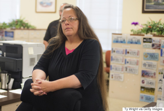 Kentucky Clerk Kim Davis Jailed For Refusing To Issue Marriage Licenses
