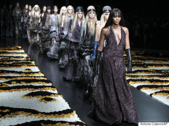 naomi campbell catwalk