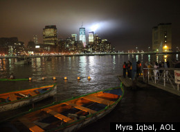 s-JAPANESE-FLOATING-LANTERN-CEREMONY-large.jpg