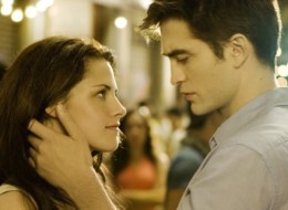 Edward And Bella Finally Bite The Love Apple In New 'Breaking Dawn' Trailer