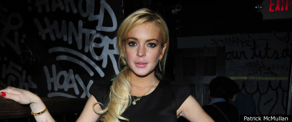 Lindsay Lohan Ignoring