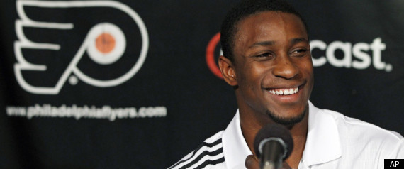 Wayne Simmonds Banana London Nhl Exhibition Game