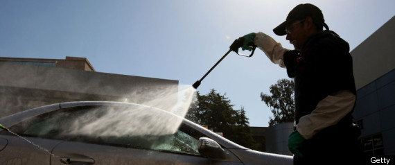 Carwashworker