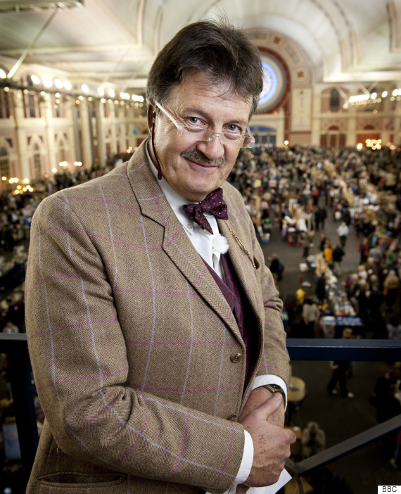 Tim Wonnacott Steps Down As Host Of 'Bargain Hunt', Following BBC