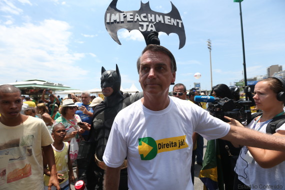 o-BOLSONARO-BATMAN-570.jpg