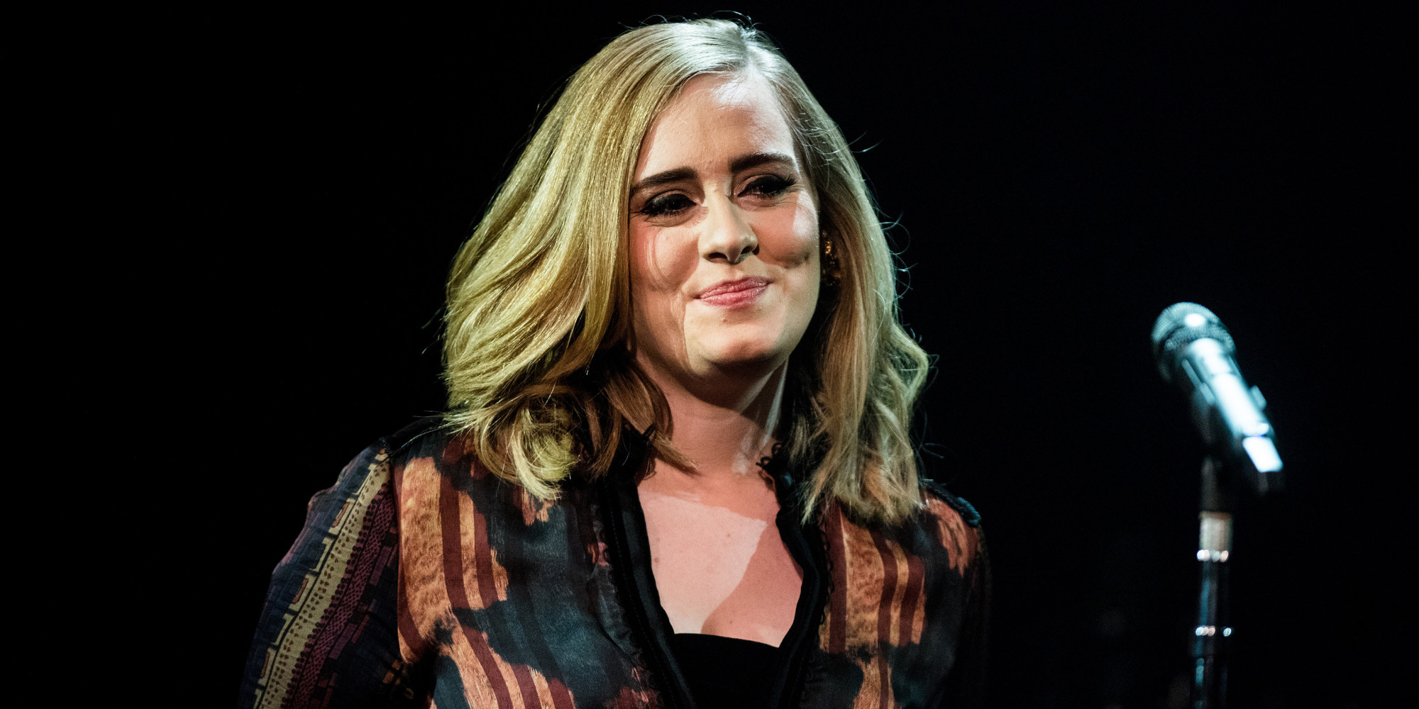 Adele Reveals New Short Hair Cut During X Factor Performance