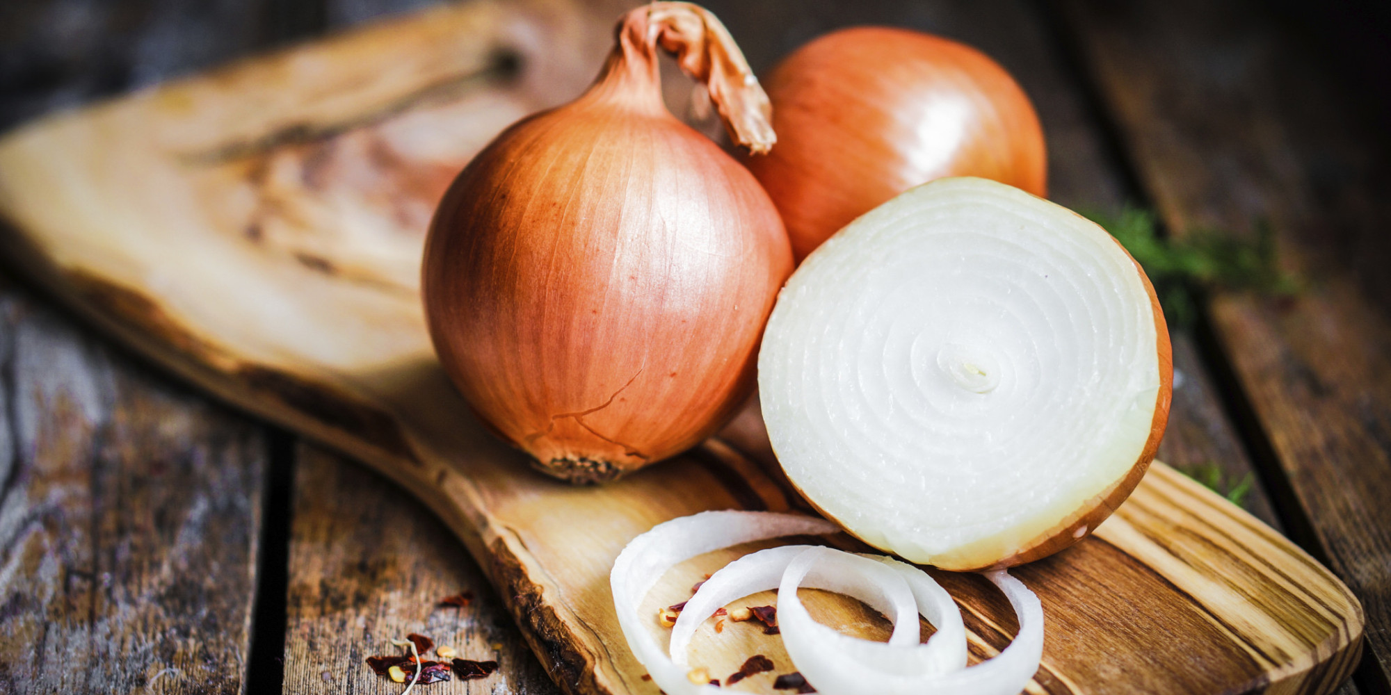 How To Get Thicker Hair? Hairdresser Claims Rubbing Onions On Your