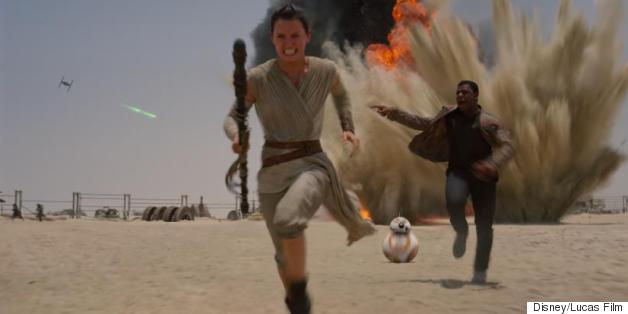 40 Unforgivable Plot Holes in 'Star Wars: The Force Awakens'