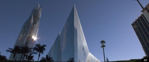 Crystal Cathedral Endorses Offer to End Bankruptcy Crisis