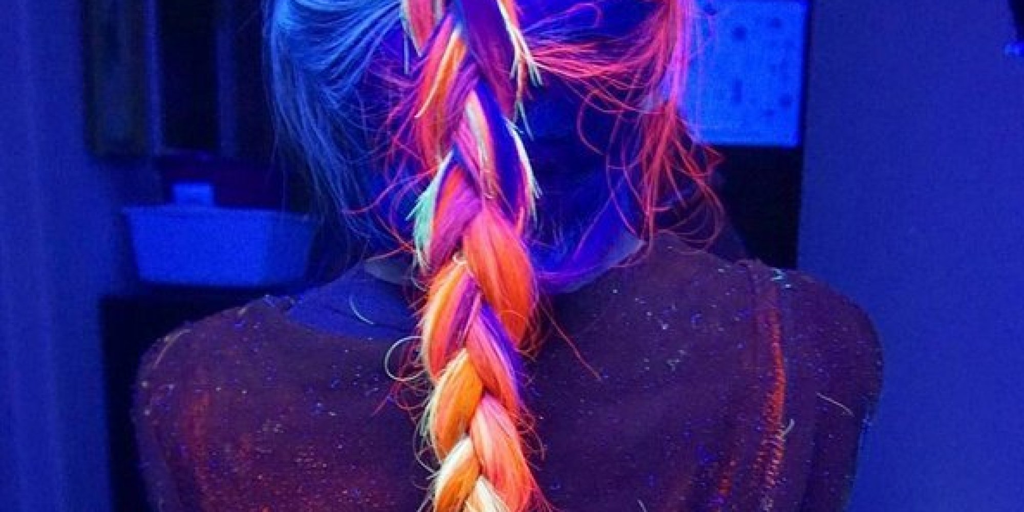 Glow-In-The-Dark Hair Is The Brightest New Beauty Trend | HuffPost UK