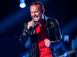 Liberty X Singer Kevin Fears 'The End' On 'The Voice'