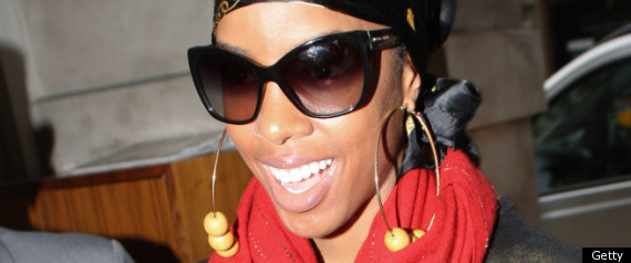 Kelly Rowland Returns To London
