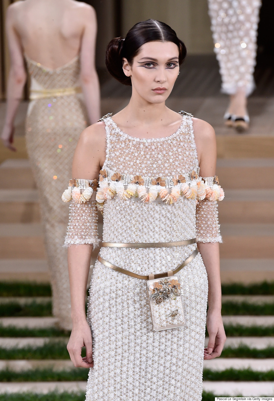 bella hadid chanel