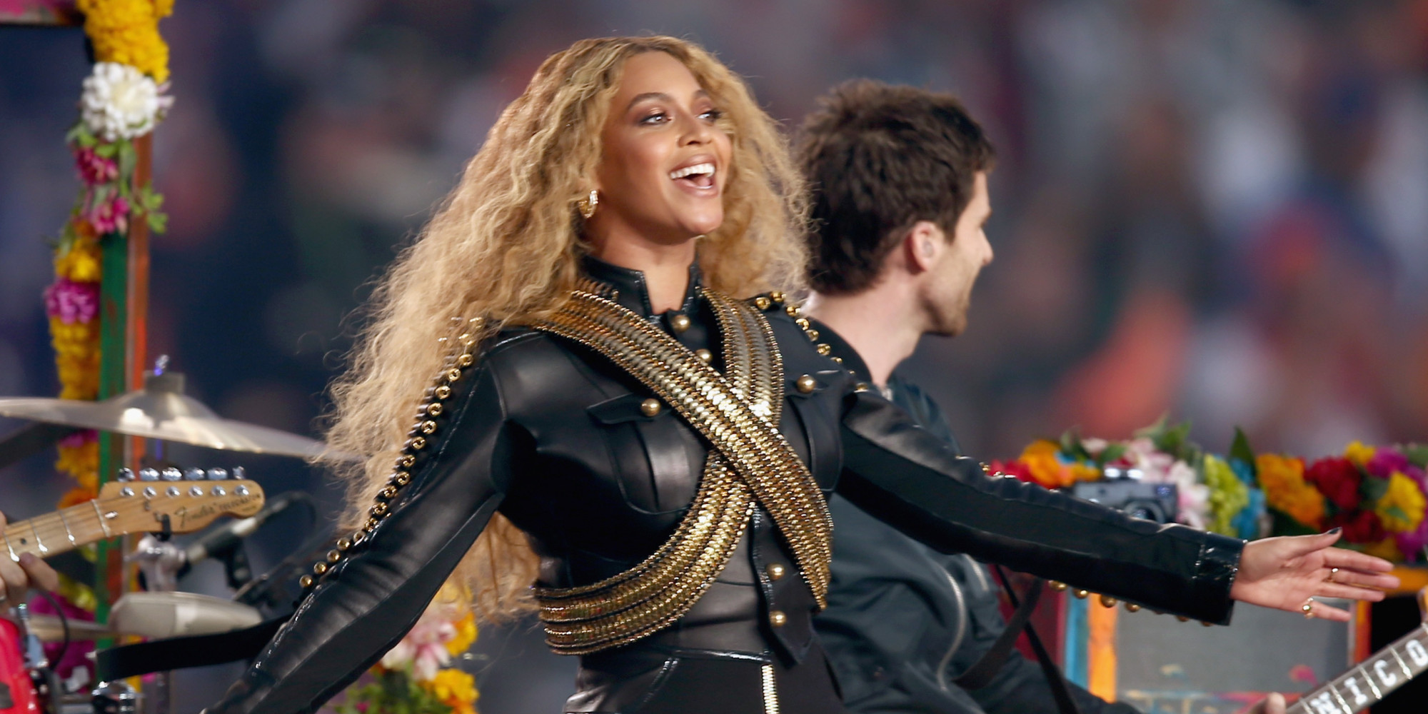 VidÉo Beyoncé A Failli Chuter Au Super Bowl 2016 Mais Elle A Quand Même Volé La Vedette à 2673