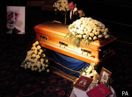 Sir Jimmy's Fans Start To Pay Respects During 3-Day Vigil (PICTURES)