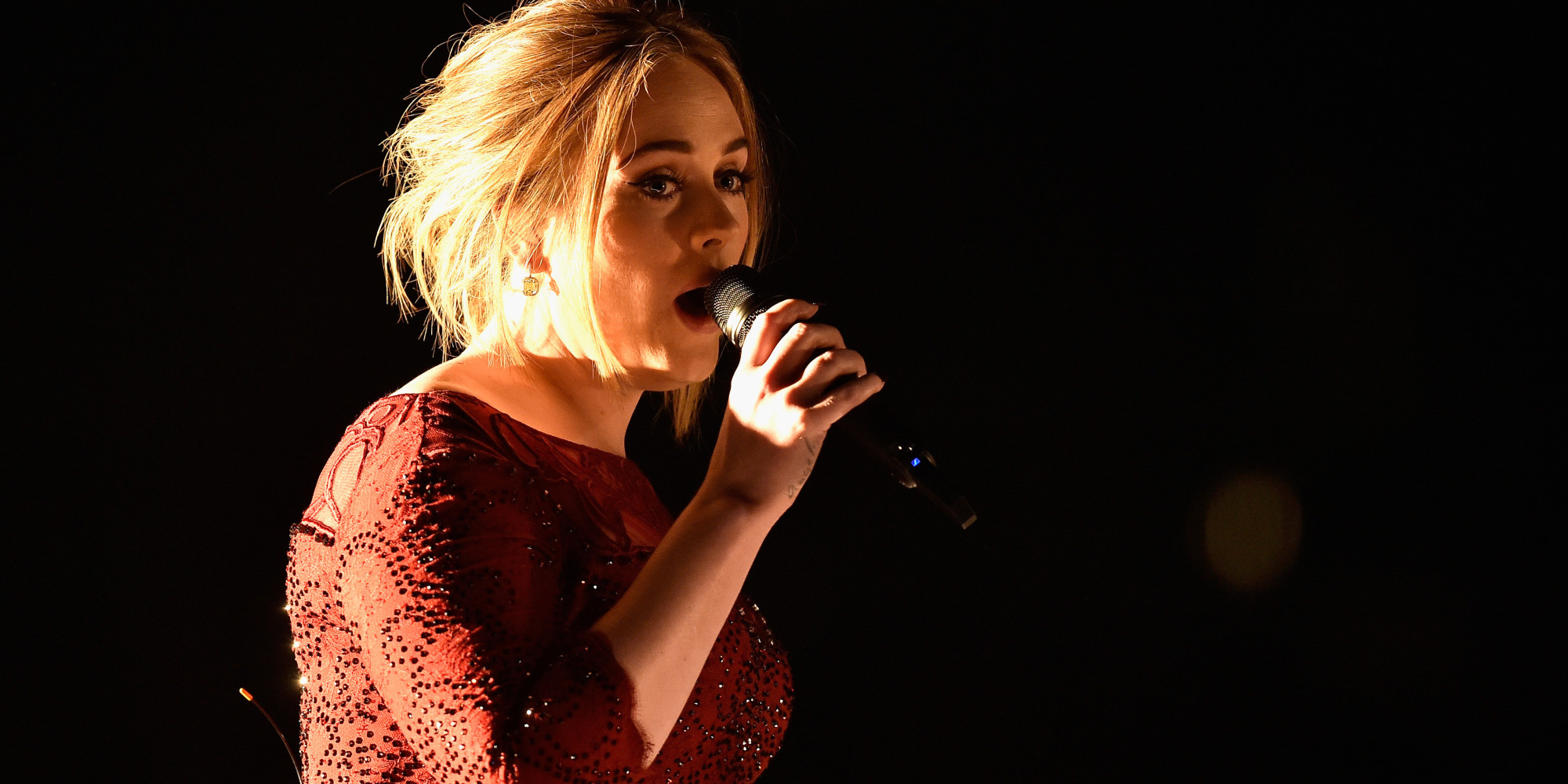 Grammys 2016: Adele's 'All I Ask' Performance Hit By Technical Is... Grammys 2016: Adele's 'All I Ask' Performance Hit By Technical Is...