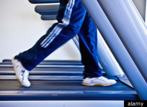 Http://i.huffpost.com/gen/403127/thumbs/streadmillworkoutslarge300.jpg