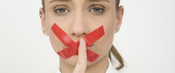 بالخبز والورود طالبن بحقوقهن.. ما لا تعرفه عن اليوم العالمي للمرأة