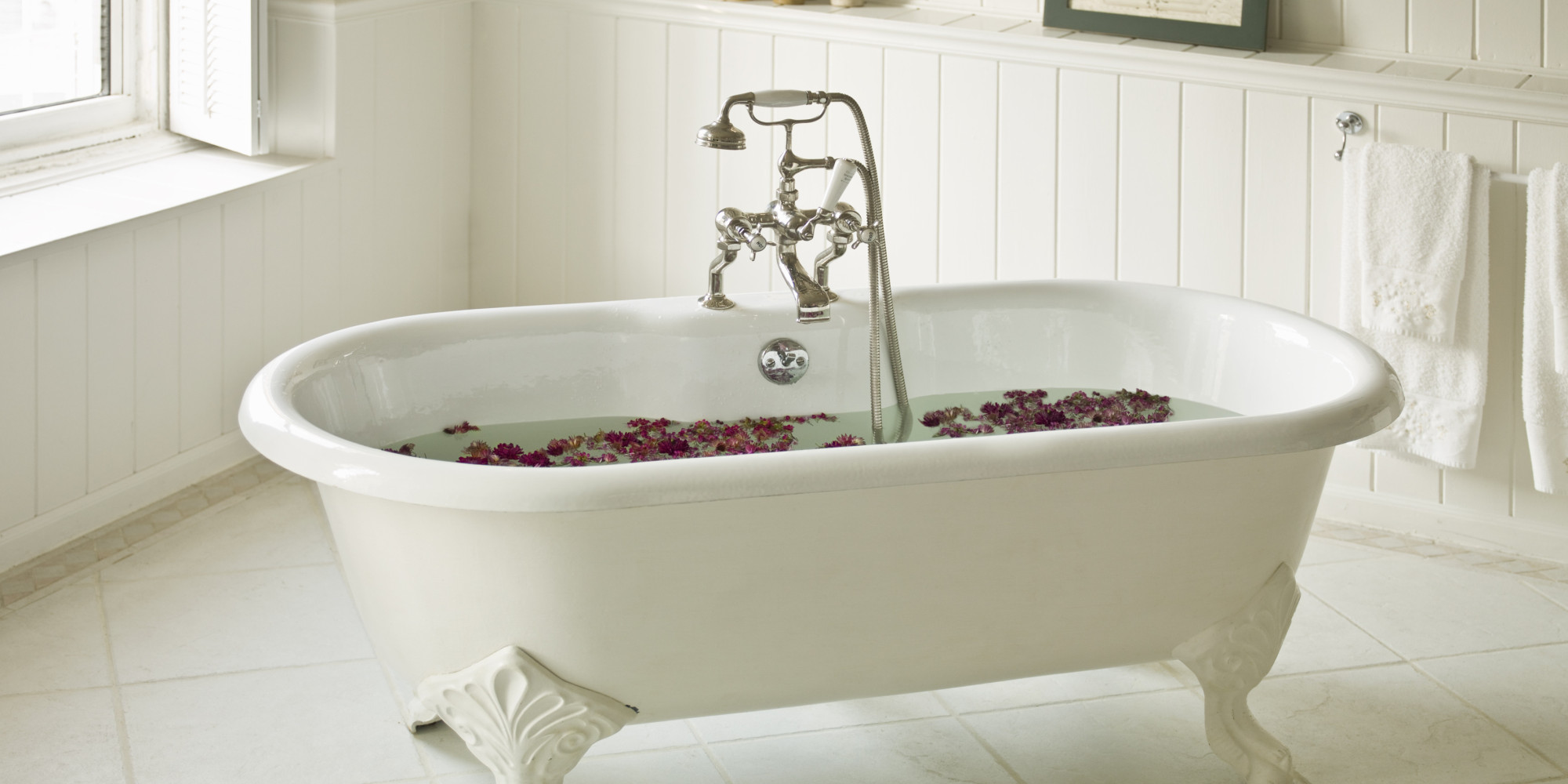 8 Stylish Tubs Perfect For A Relaxing Soak HuffPost