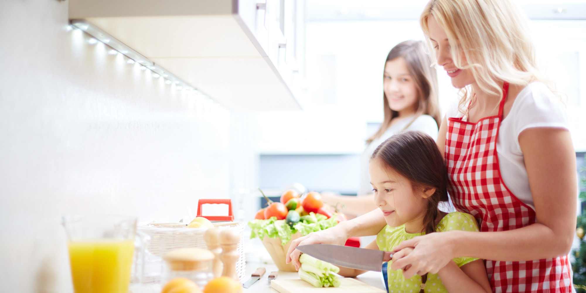 10 Ideas to Engage Toddlers in the Kitchen HuffPost