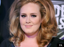 Adele Storms American Music Awards